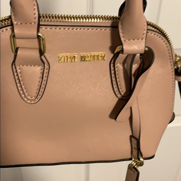 Is Steve Madden Purses A Good Brand Ambassador